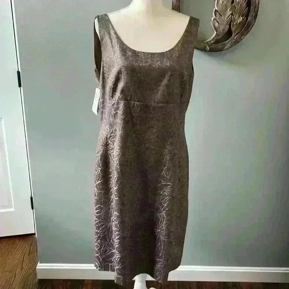 NWT Armani Collezioni from Bloomingdale size 16 taupe dress - Picture 1 of 10